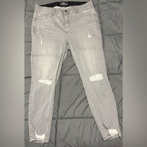 Torrid Bombshell Skinny jeans